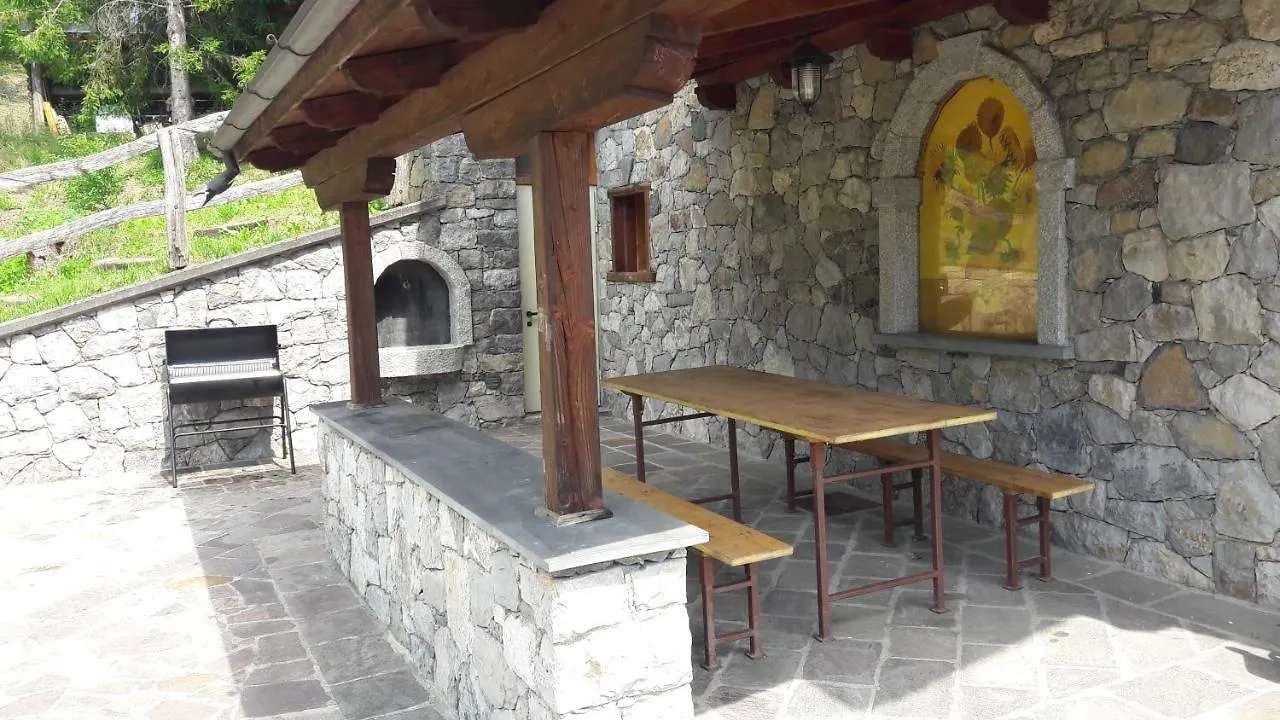 Chalet Il Fungo Averara Italy